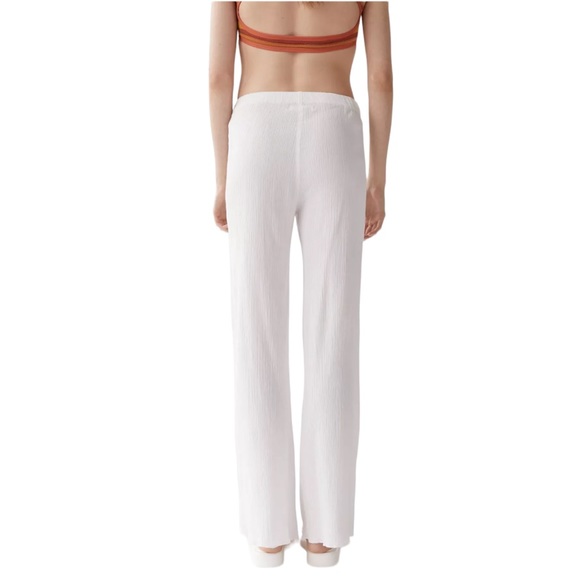 UO Adeline Low-Rise Flare Pant White Size L and M - Picture 4 of 4